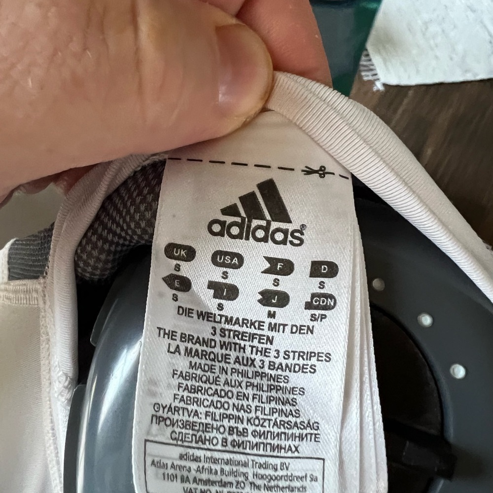 Compression shirt by adidas size S - Picture 3 of 3